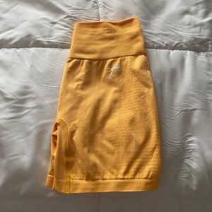 yellow gymshark vital 2.0 shorts